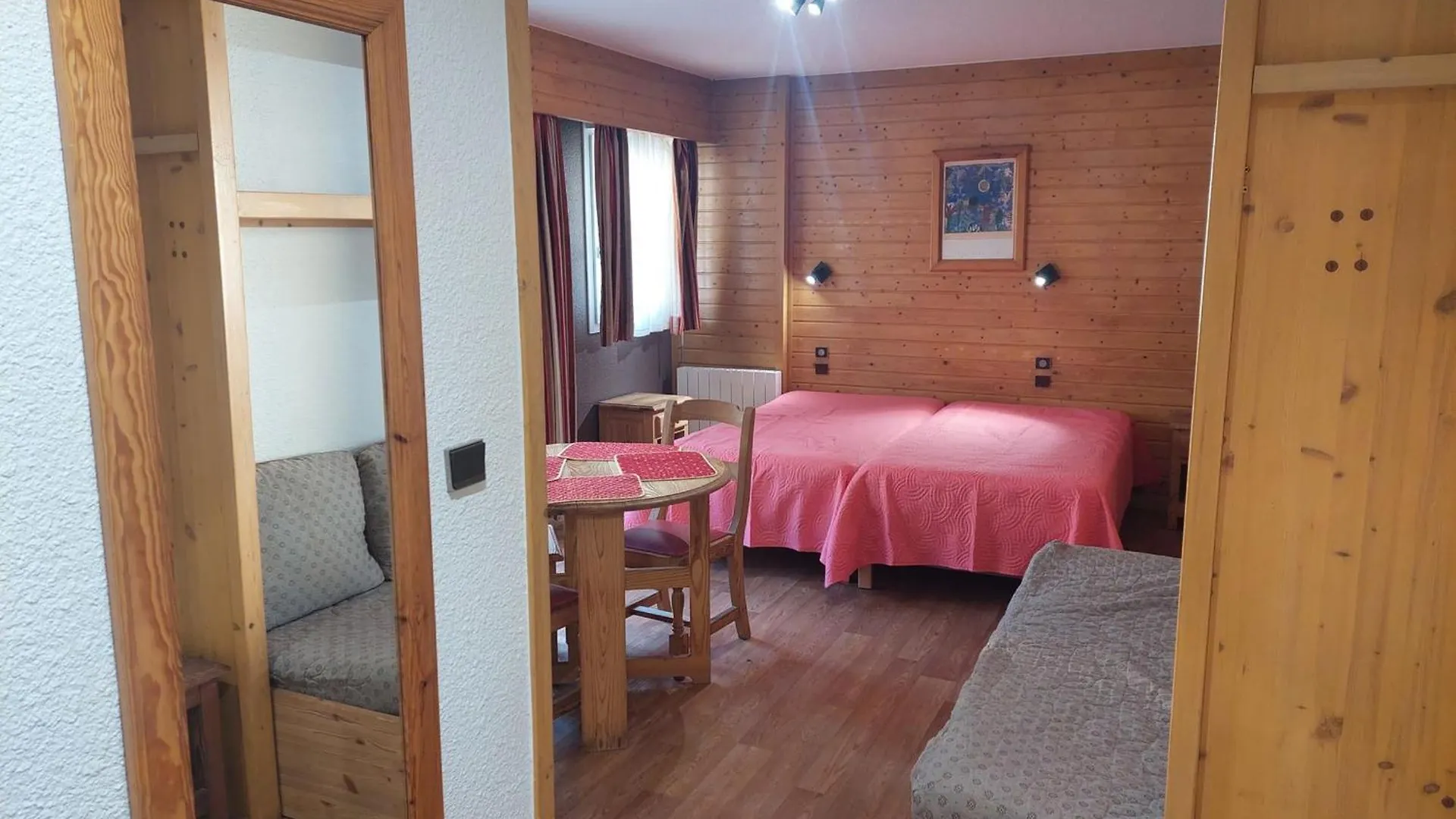Studio Cosy Au Coeur De Brides-Les-Bains, Balcon, Wifi, Parking, Animaux Admis - Fr-1-512-282