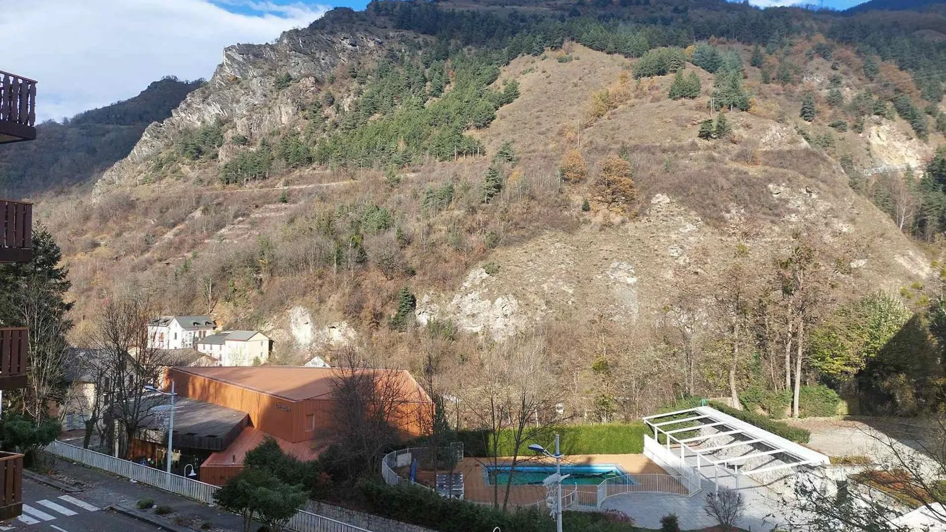 Apartment Studio Cosy Au Coeur De Brides-Les-Bains, Balcon, Wifi, Parking, Animaux Admis - Fr-1-512-282 France