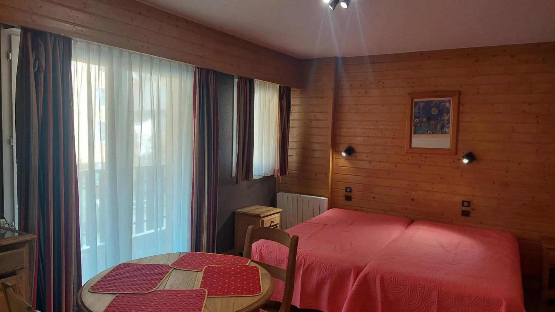 Studio Cosy Au Coeur De Brides-Les-Bains, Balcon, Wifi, Parking, Animaux Admis - Fr-1-512-282 Brides-les-Bains